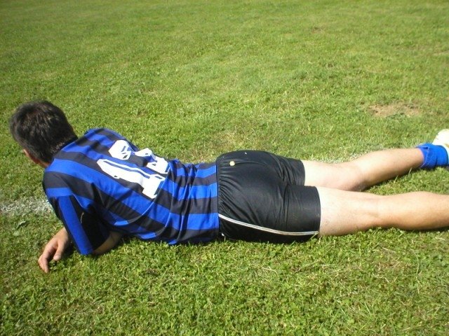 82_fussball schwarzau 2005 071.jpg